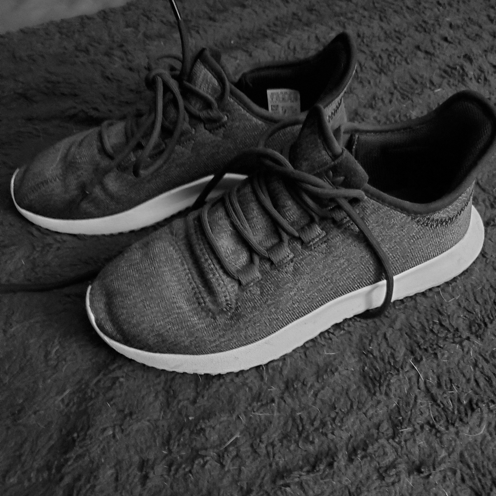 Adidas Tubular shadow